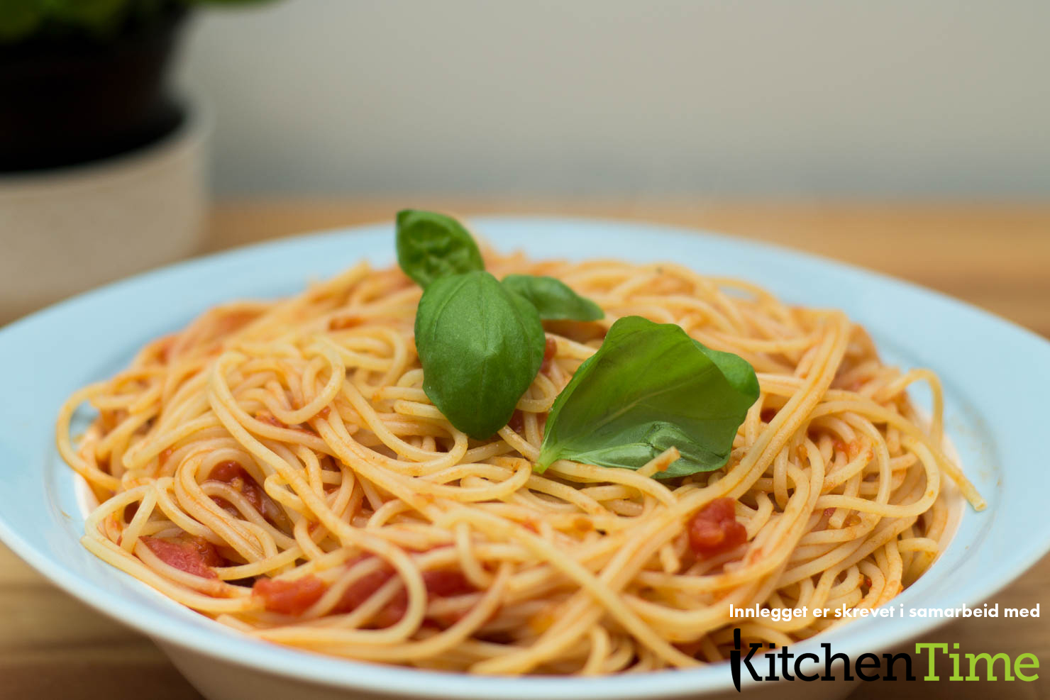 Spaghetti | Spaghetti og kjøttboller med enkel marinarasaus | Kitchentime