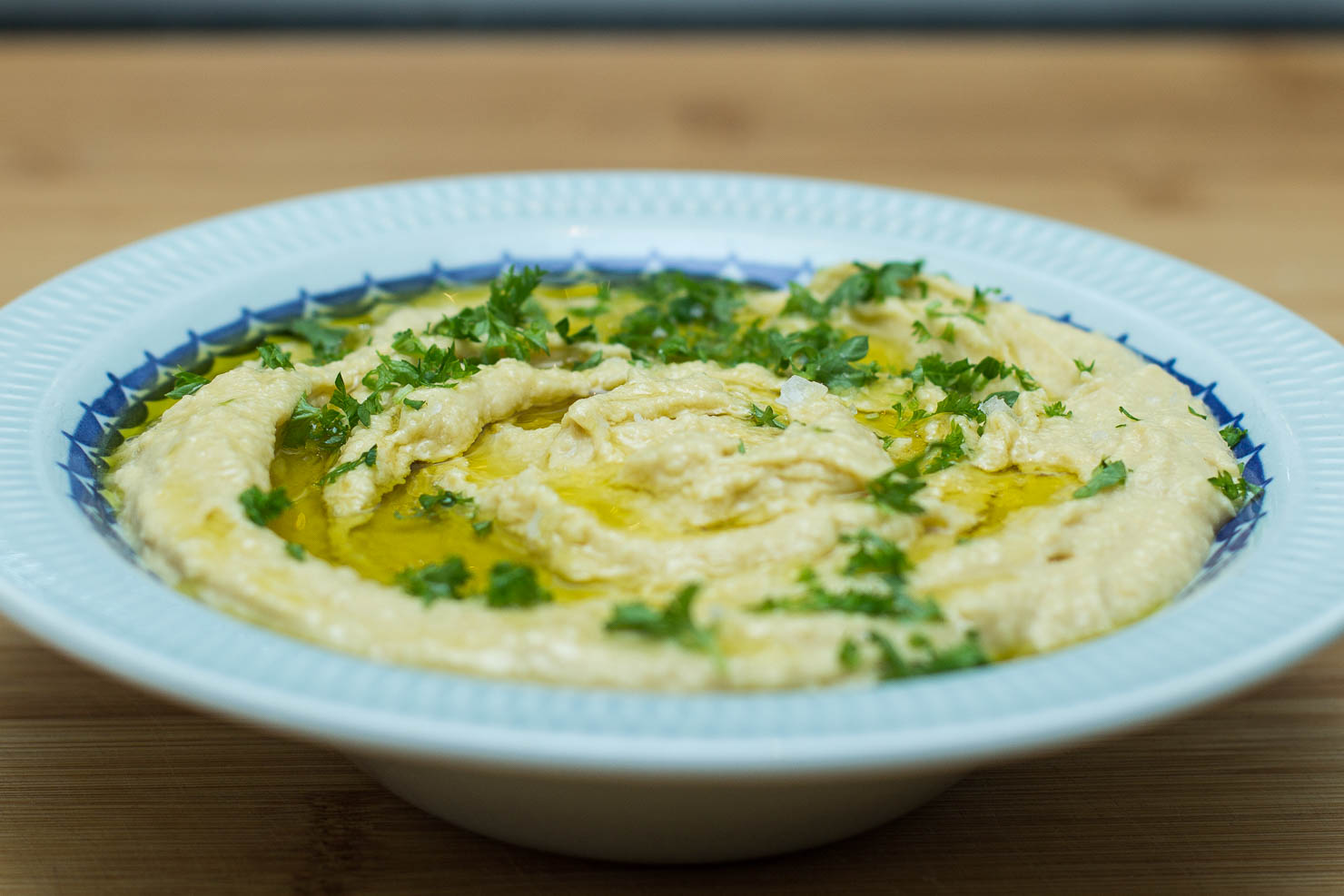 Hummus | Maqluba "opp ned" kylling | #CookForSYRIA